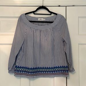 Vineyard Vines striped & embroiderers top